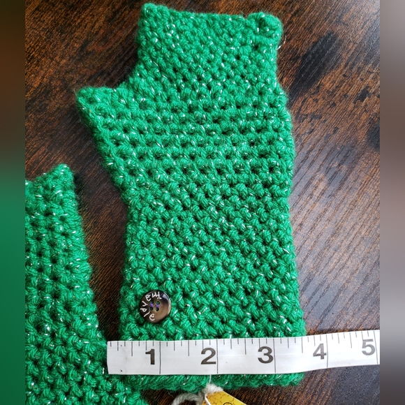 NWT* Handmade Fingerless gloves💜 super soft acrylic, MarpleMade Designs, sparkl - Picture 7 of 8